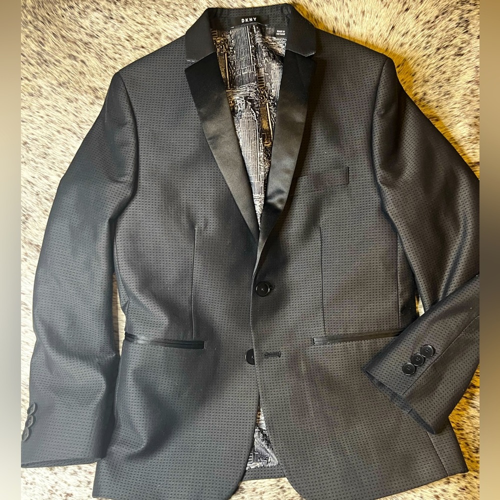 DKNY Blazer for women cocktail, black color, skinny fit, 12R USA size.